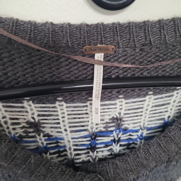Free People F609X618 Frosted Fair Isle Cardigan Grey Combo SZ Medium - Picture 4 of 5